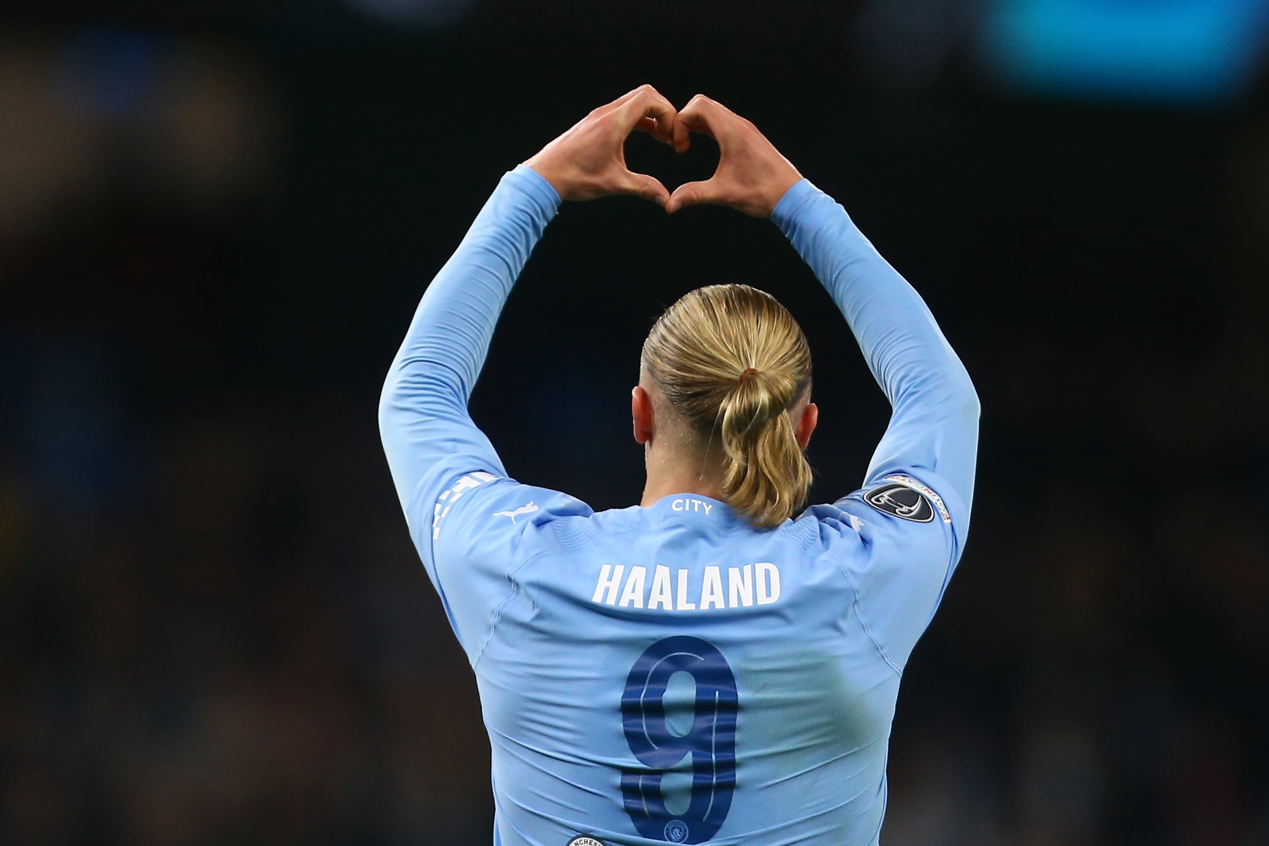 关于哈兰德连续七场比赛得分超过险胜，瑞士队不断突破！热度持续攀升的信息-开云体育官方网站